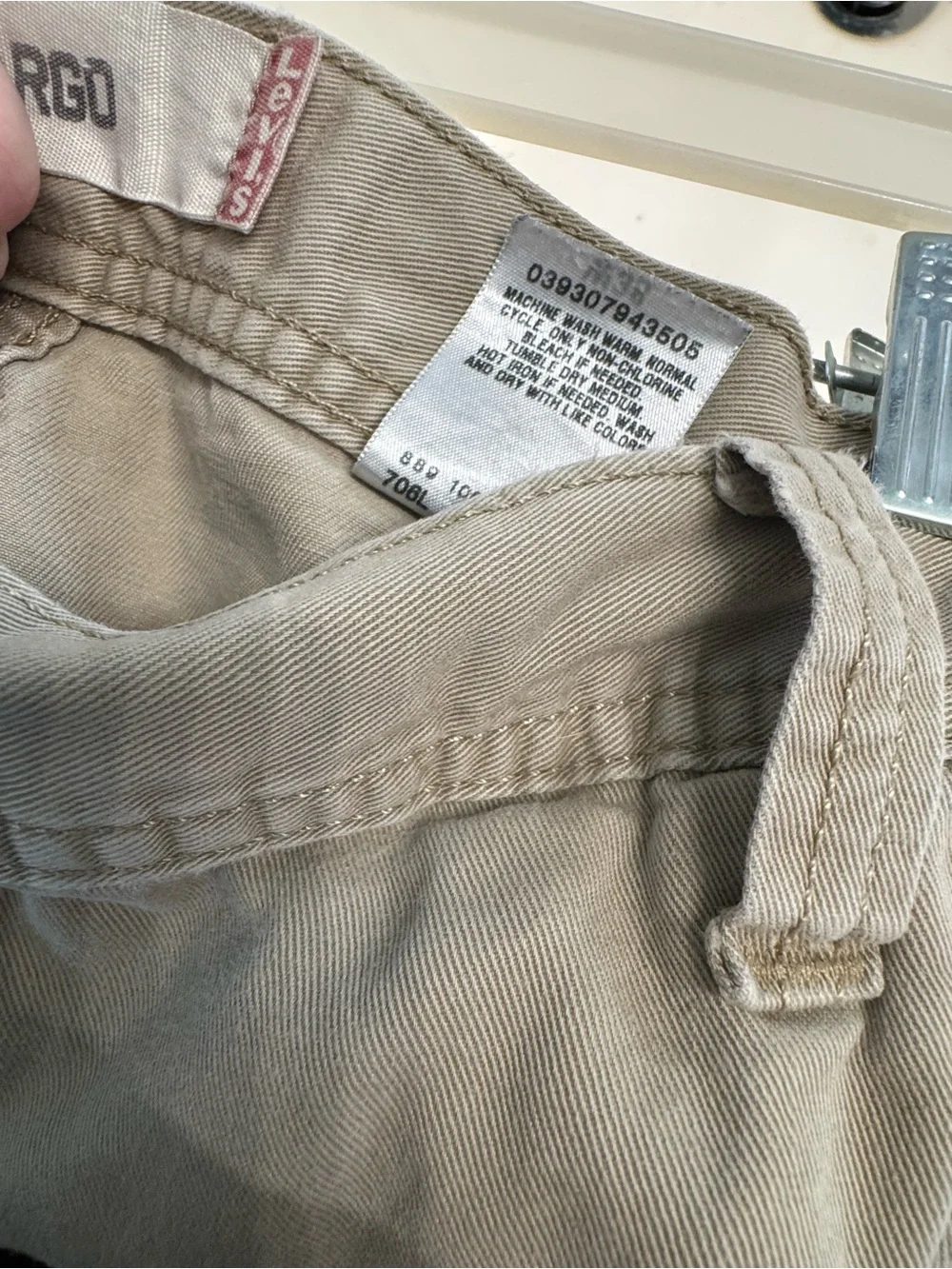 Vintage 90’s Levi’s WorkWear Tough  Men’s Khaki Cargo Shorts 38W